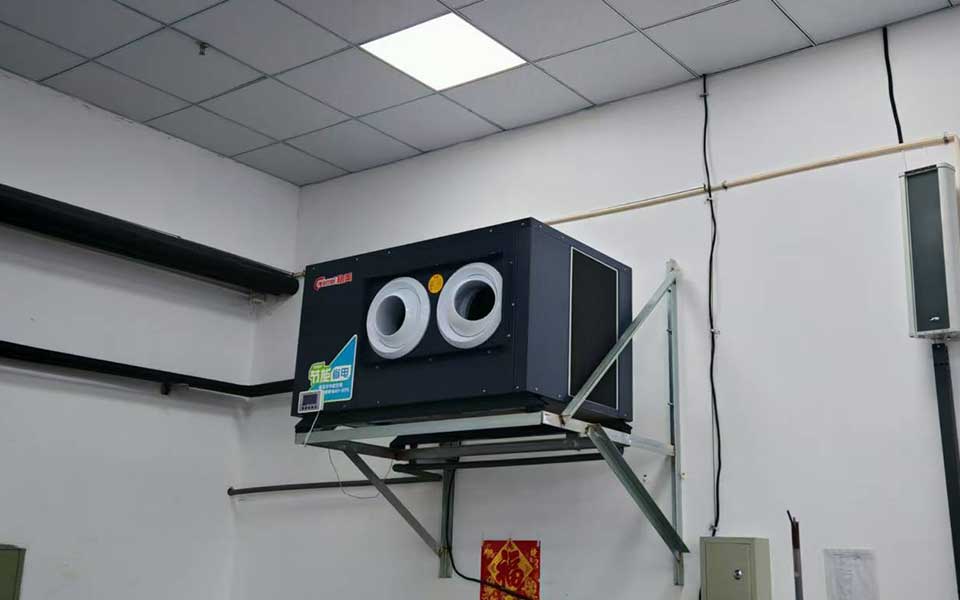 辽宁东港市丹起服装厂车间降温案例