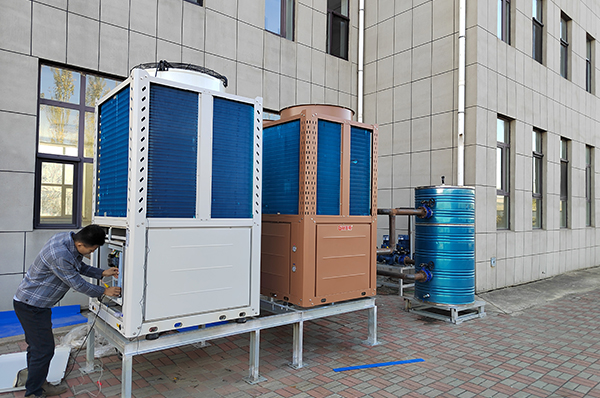 辽宁阜新粮油工贸有限公司用格美粤空气能供暖,节能、高效、舒适