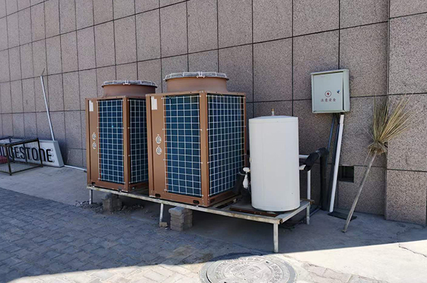 内蒙古阿拉善贺兰南寺蒙古包采暖用空气能,节能又舒适