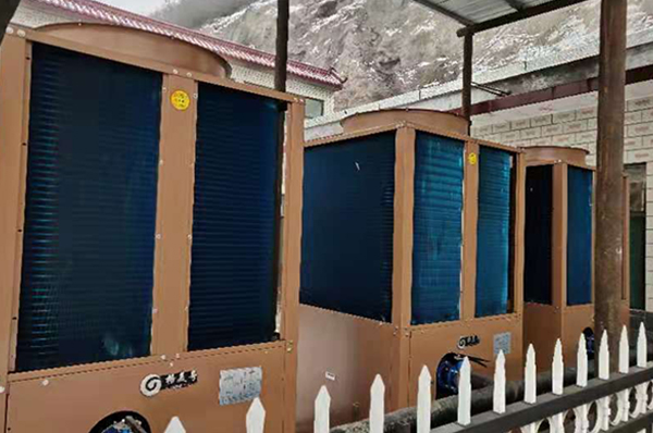 山西灵石县银源集团煤矿采暖用空气能,环保又高效