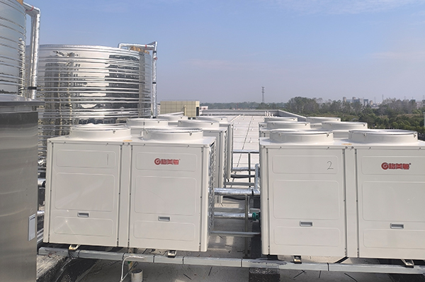 千人用水零故障!格美粤空气能热水机助力安徽职业院校告别“热水荒”